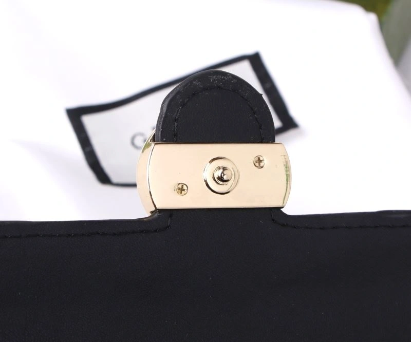 Gucci Wallets Purse Sleek 88164