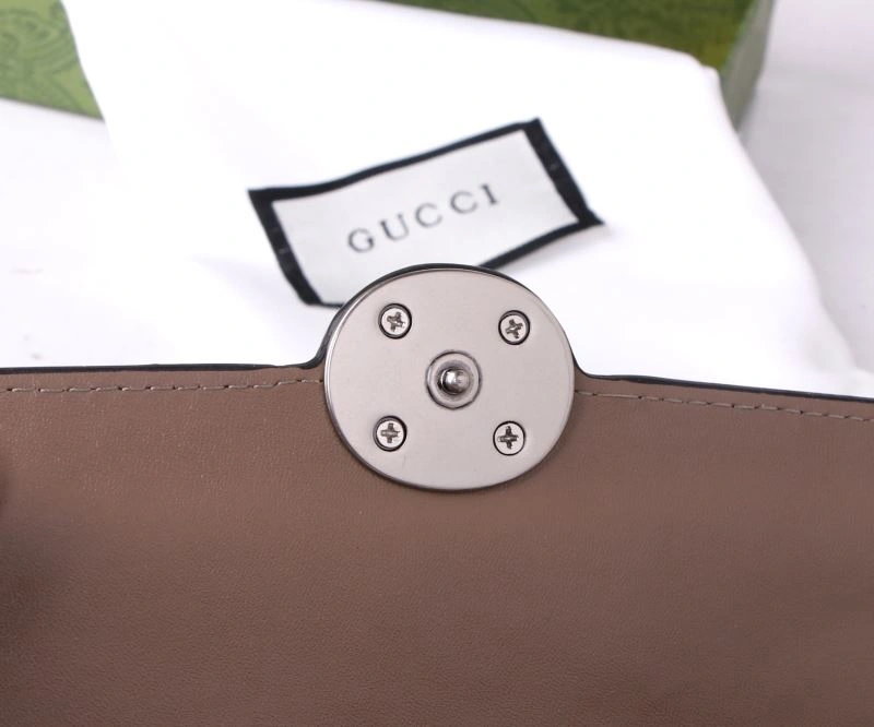 Gucci Wallets Purse OnTrend 88161