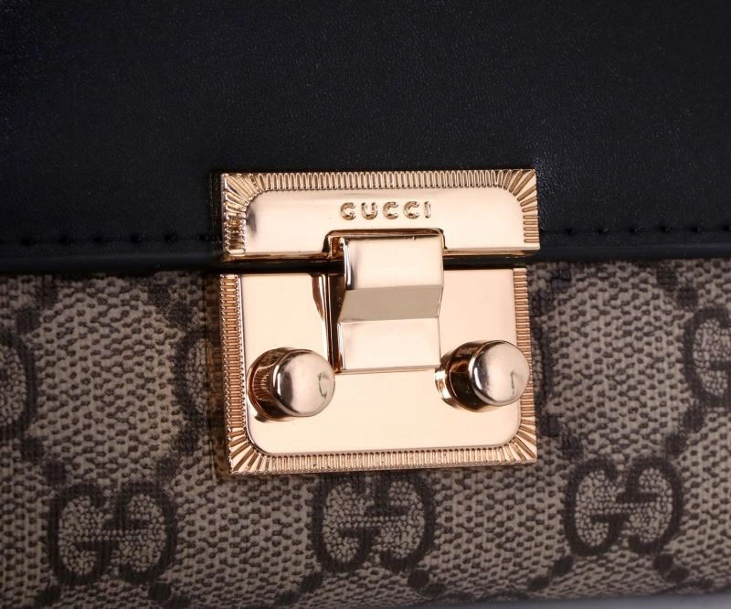 Gucci Wallets Purse Vibrant 88150