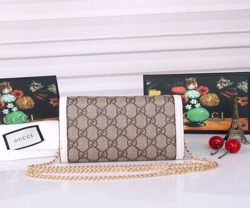 Gucci Wallets Purse EyeCatching 88140
