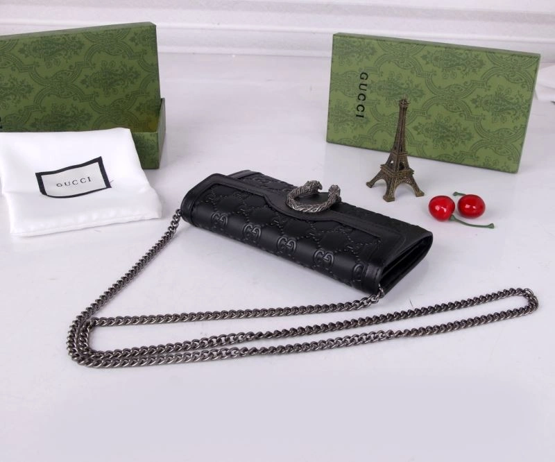 EyeCatching Gucci Wallets Purse 88133