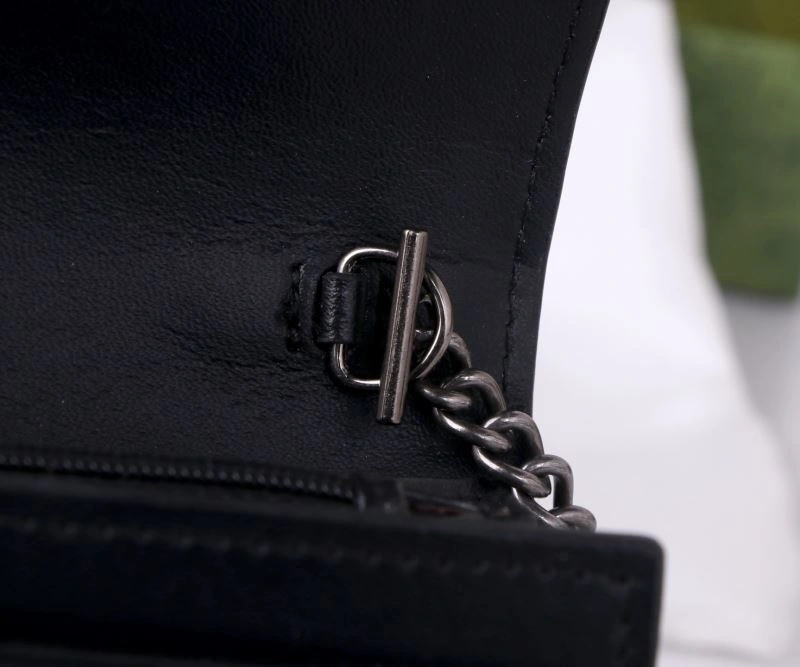ModernLook Gucci Wallets Purse 88132