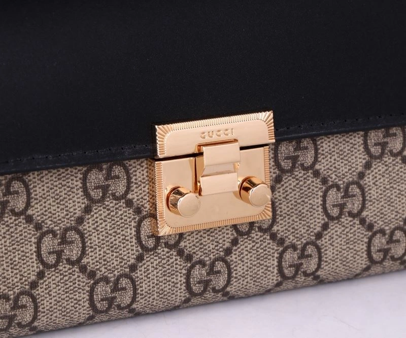 Gucci Wallets Purse Lightweight 88160