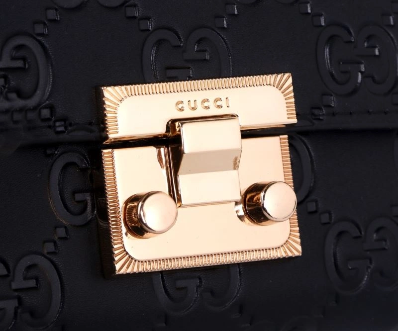 Gucci Wallets Purse Trendsetting 88120