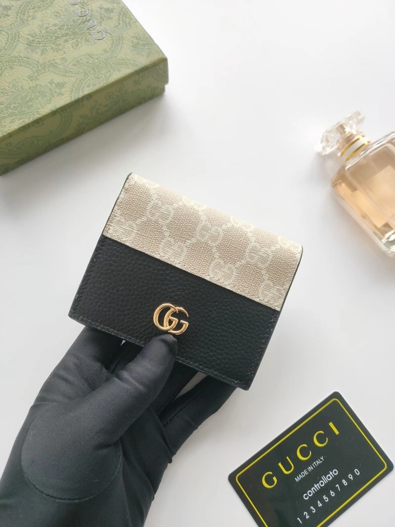 Gucci Wallets Purse Classic 89036