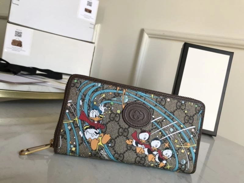 Gucci Wallets Purse Practical 77554