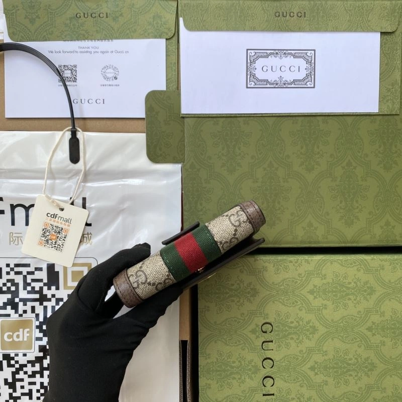 Seasonal Gucci Wallets Purse 74345