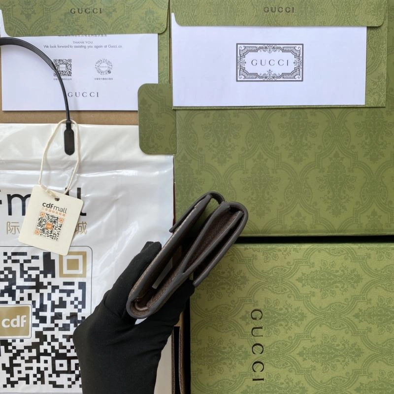 Seasonal Gucci Wallets Purse 74345
