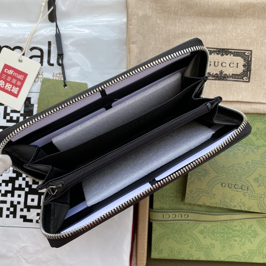 Bold Gucci Wallets Purse 72260