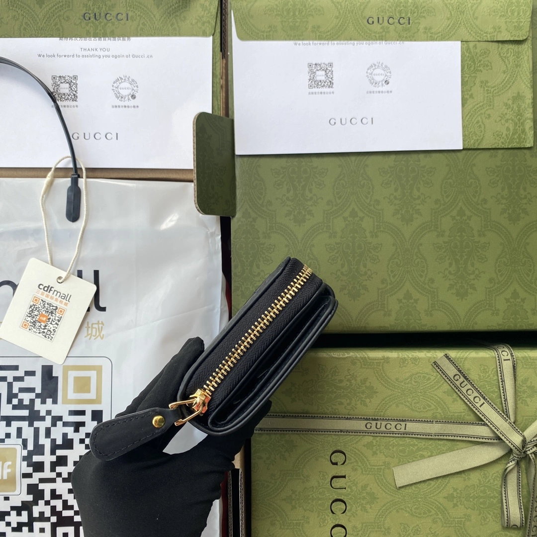 RelaxedFit Gucci Wallets Purse 72220