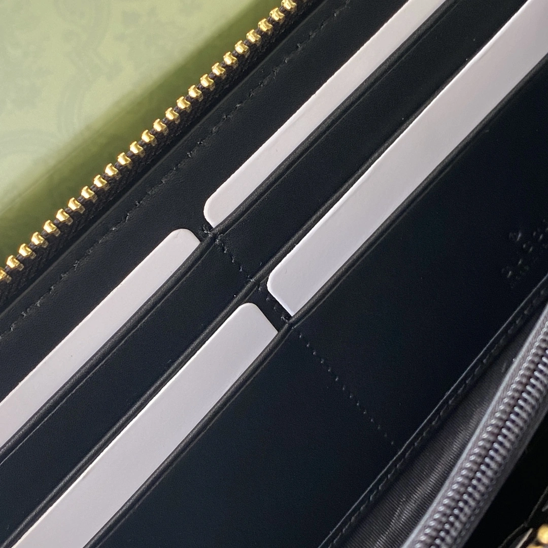 Gucci Wallets Purse ComfortFit 72255