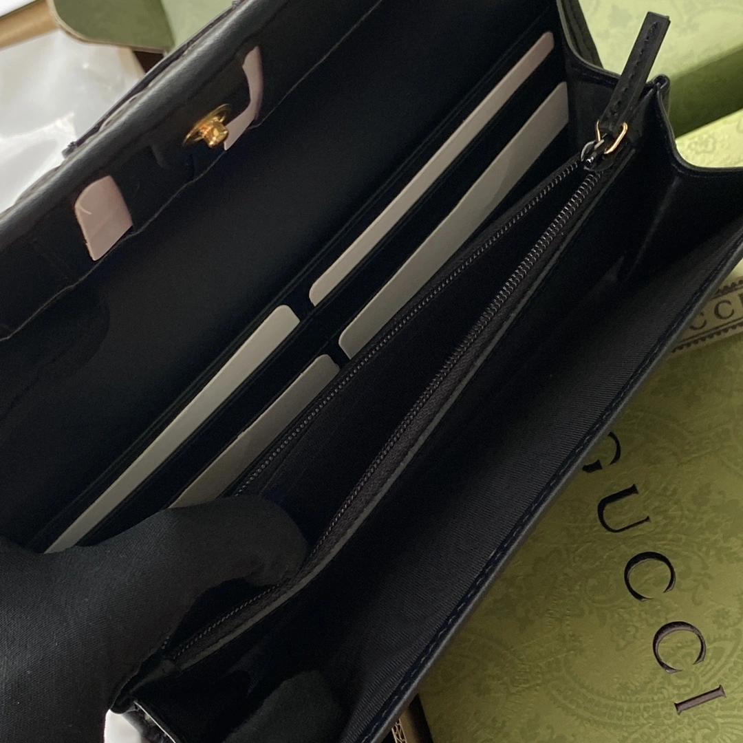 Gucci Wallets Purse Sustainable 72218