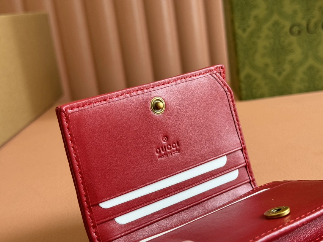 SmoothTexture Gucci Wallets Purse 72236