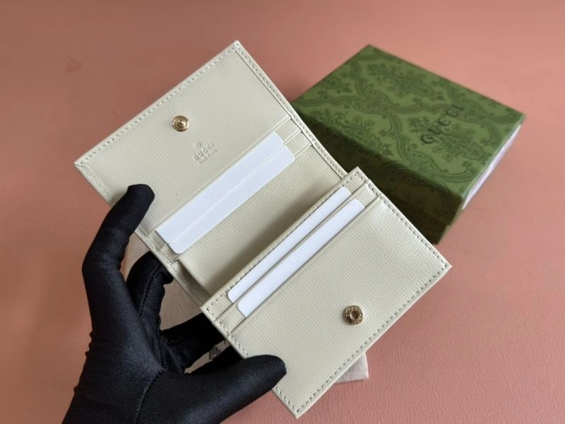 TechFriendly Gucci Wallets Purse 67306