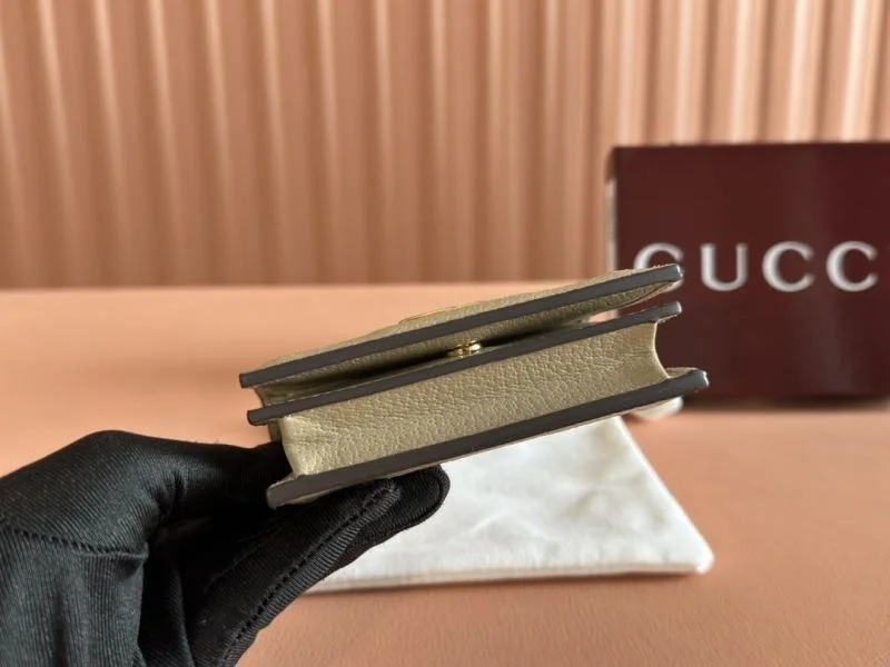Gucci Wallets Purse Contemporary 49557