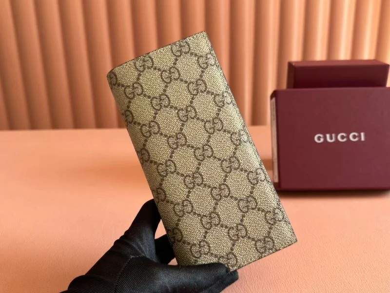 Gucci Wallets Purse Bold 49550