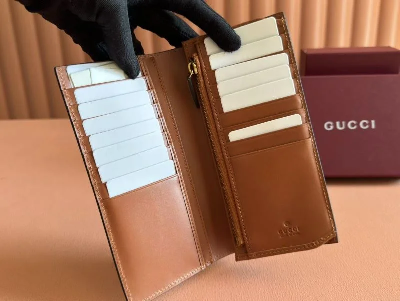 Gucci Wallets Purse Bold 49550