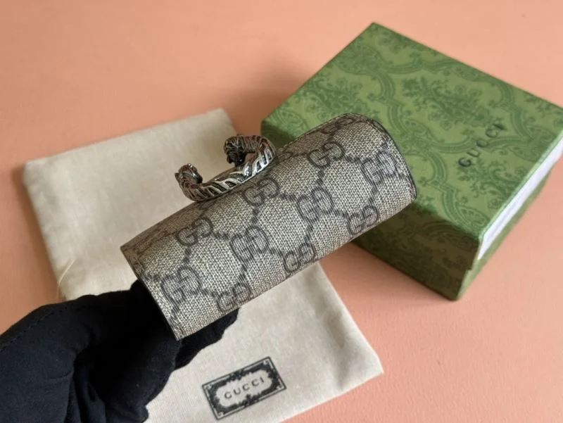 WeatherProof Gucci Wallets Purse 49553