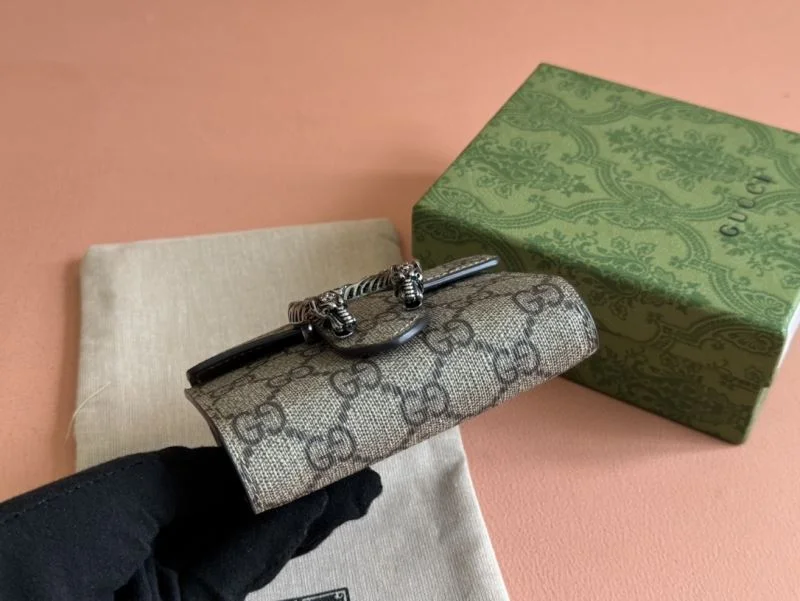 WeatherProof Gucci Wallets Purse 49553