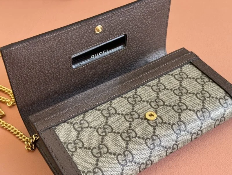 Gucci Wallets Purse Resilient 49551