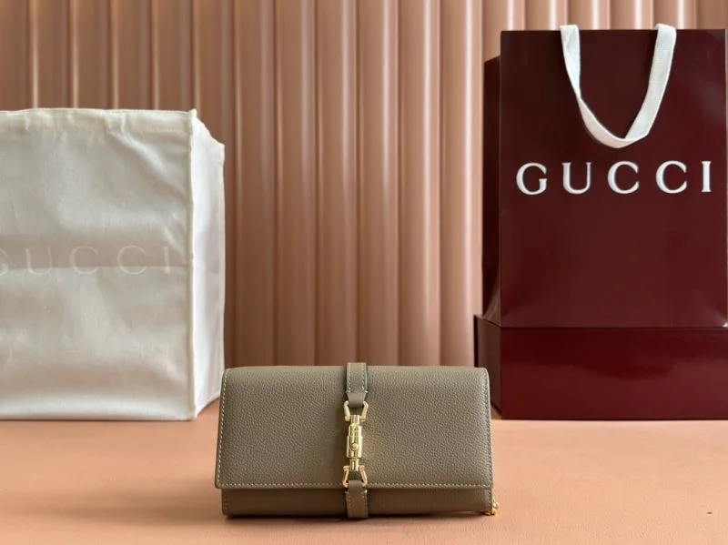 Gucci Wallets Purse BestValue 49543
