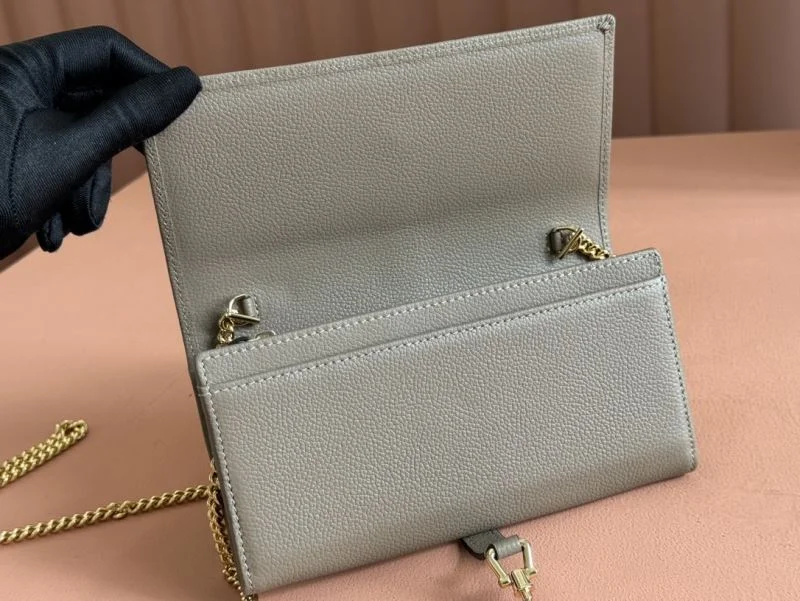Gucci Wallets Purse BestValue 49543