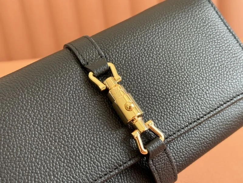 Gucci Wallets Purse WeatherProof 49533