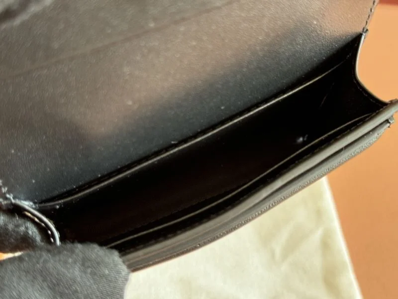 WeatherProof Gucci Wallets Purse 49529