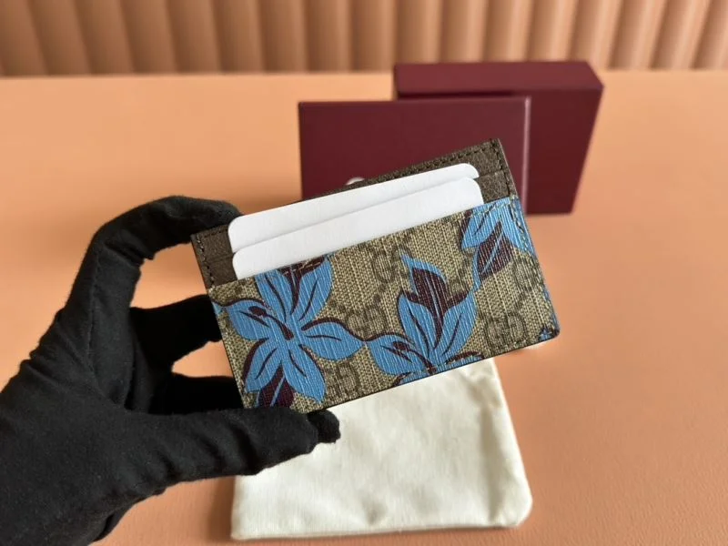 Gucci Wallets Purse Neat 49558
