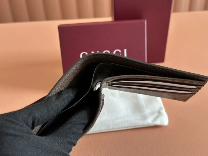 Gucci Wallets Purse Attractive 49519