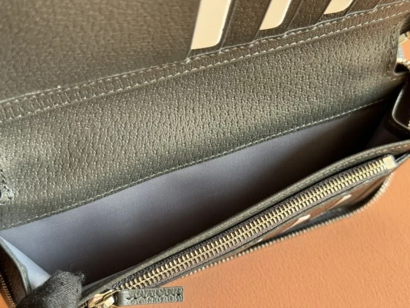 Casual Gucci Wallets Purse 49497