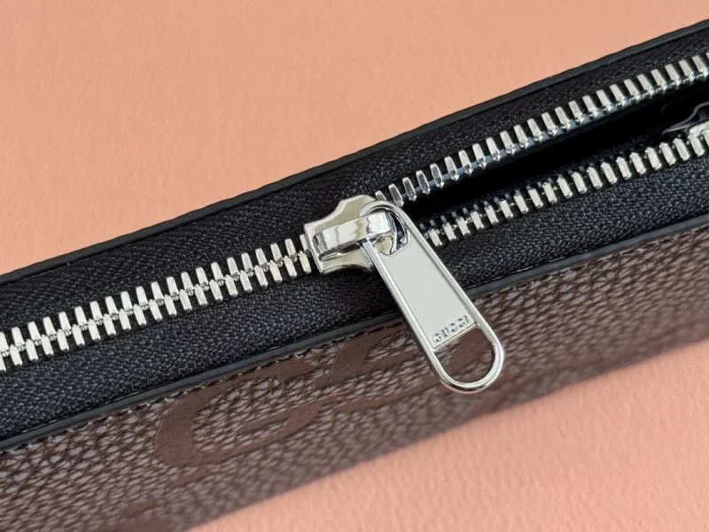Compact Gucci Wallets Purse 49490