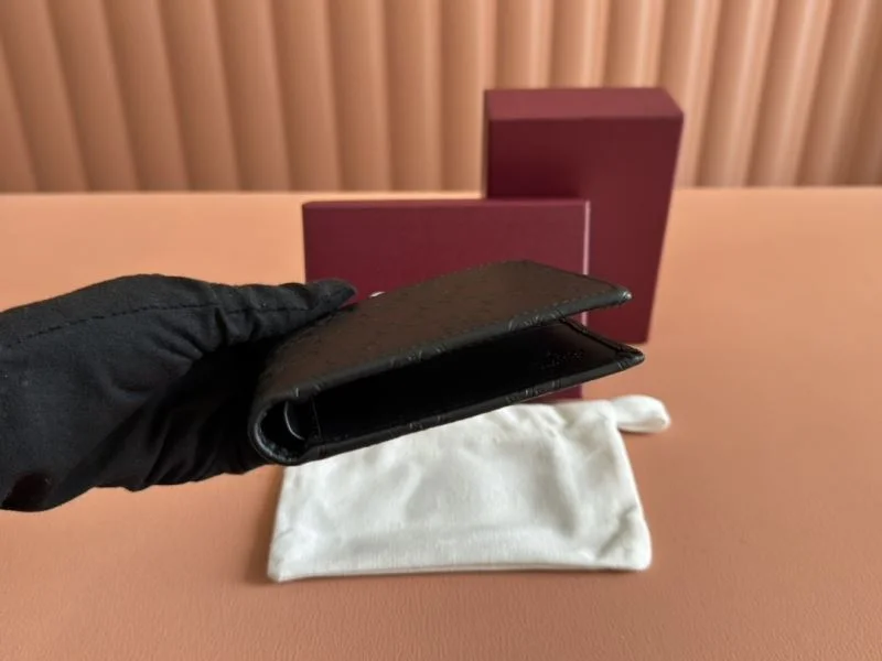 Gucci Wallets Purse Chic 49527