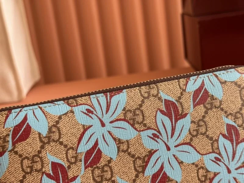 Refined Gucci Wallets Purse 49524