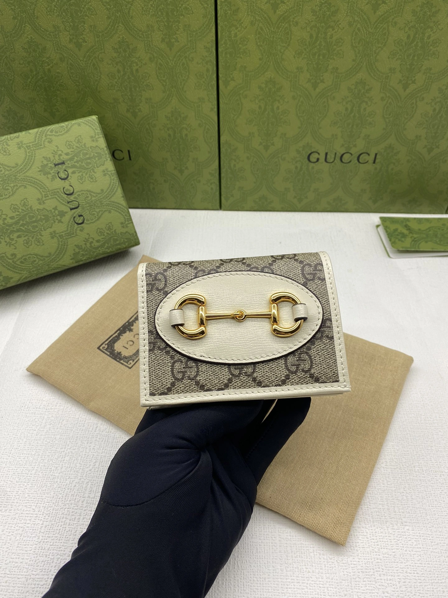 Gucci Wallets Purse GoodFit 56933