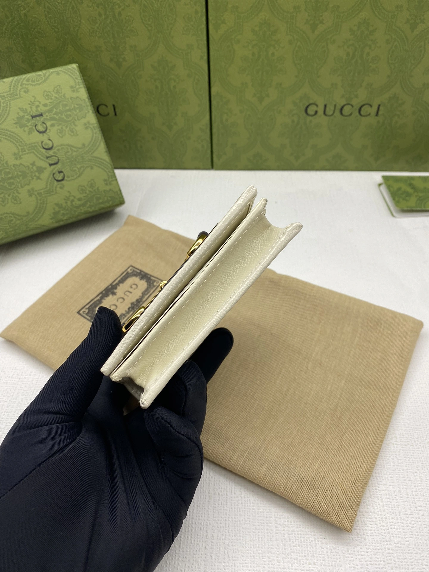 Gucci Wallets Purse GoodFit 56933