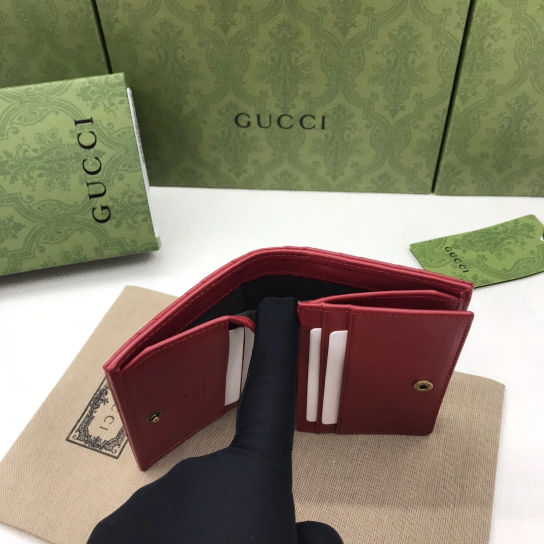 Gucci Wallets Purse Classic 56894