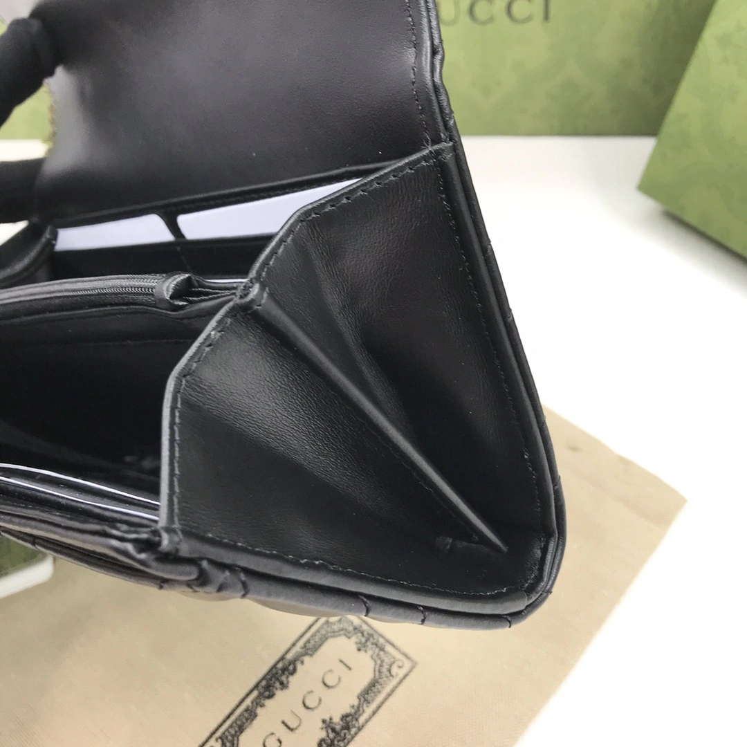 Stylish Gucci Wallets Purse 56878