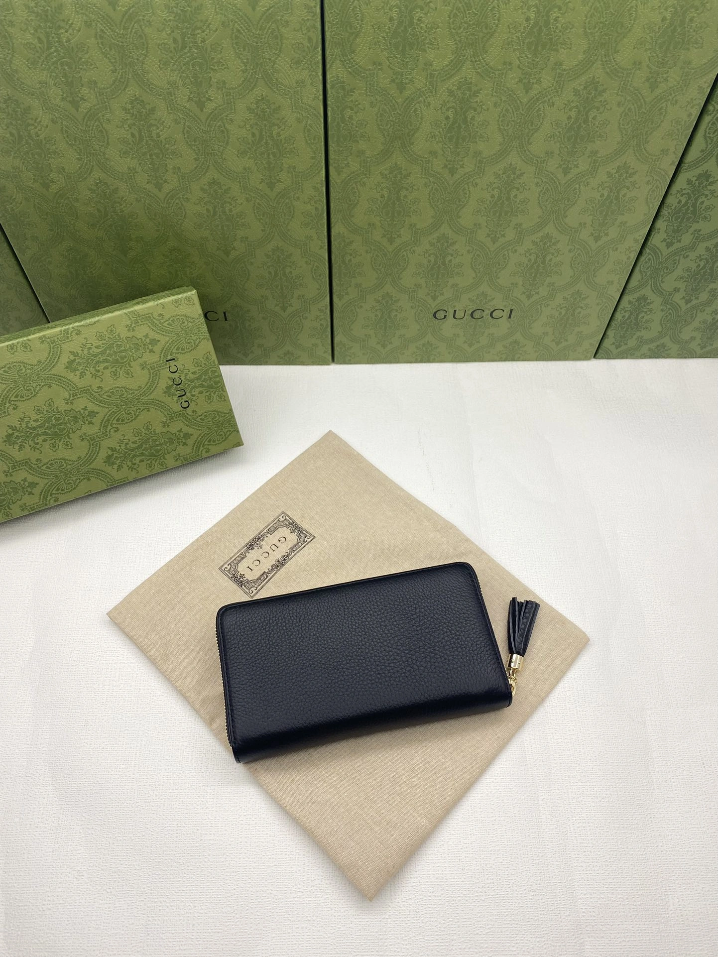 Gucci Wallets Purse Original 56872