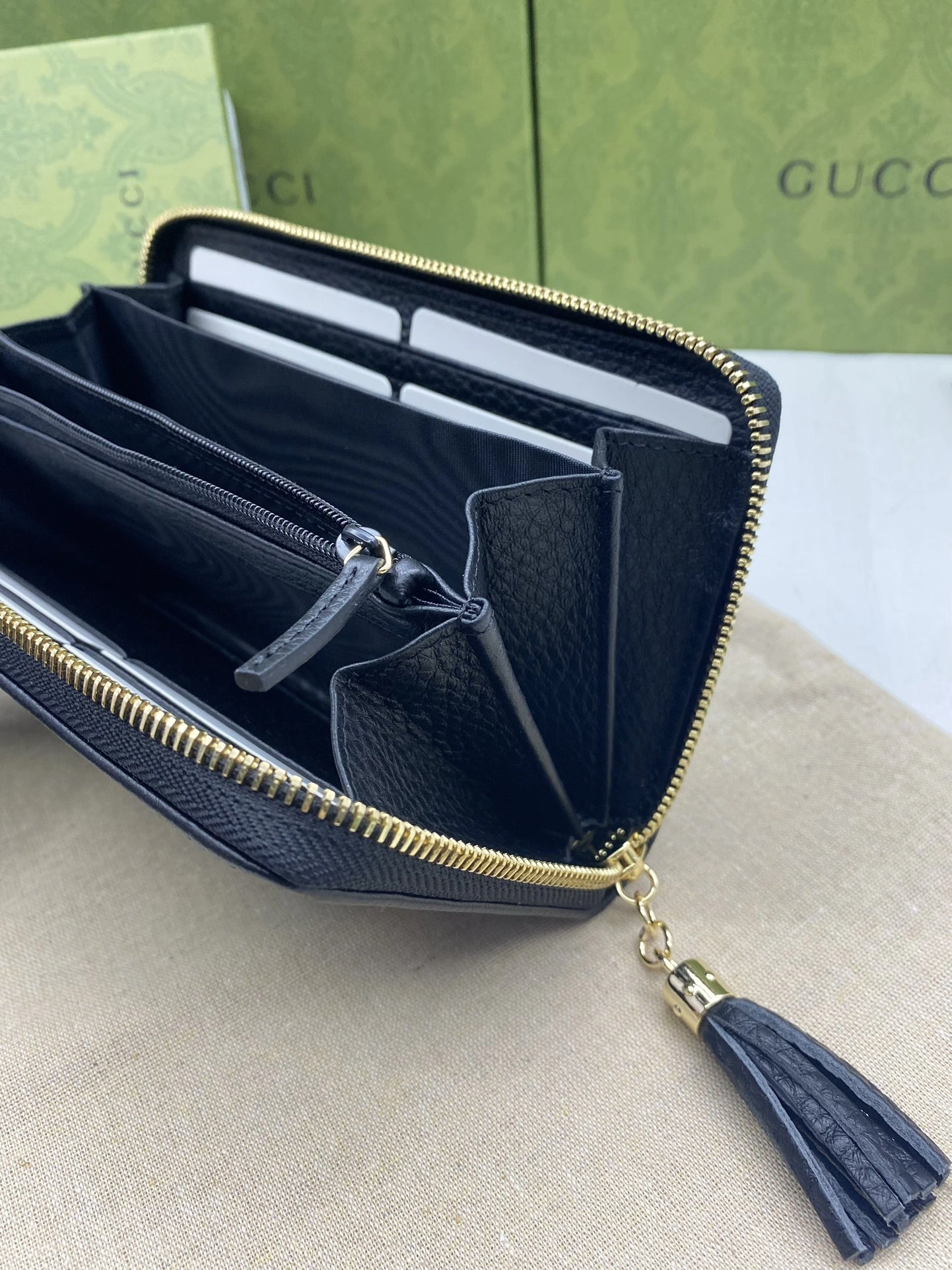 Gucci Wallets Purse Original 56872