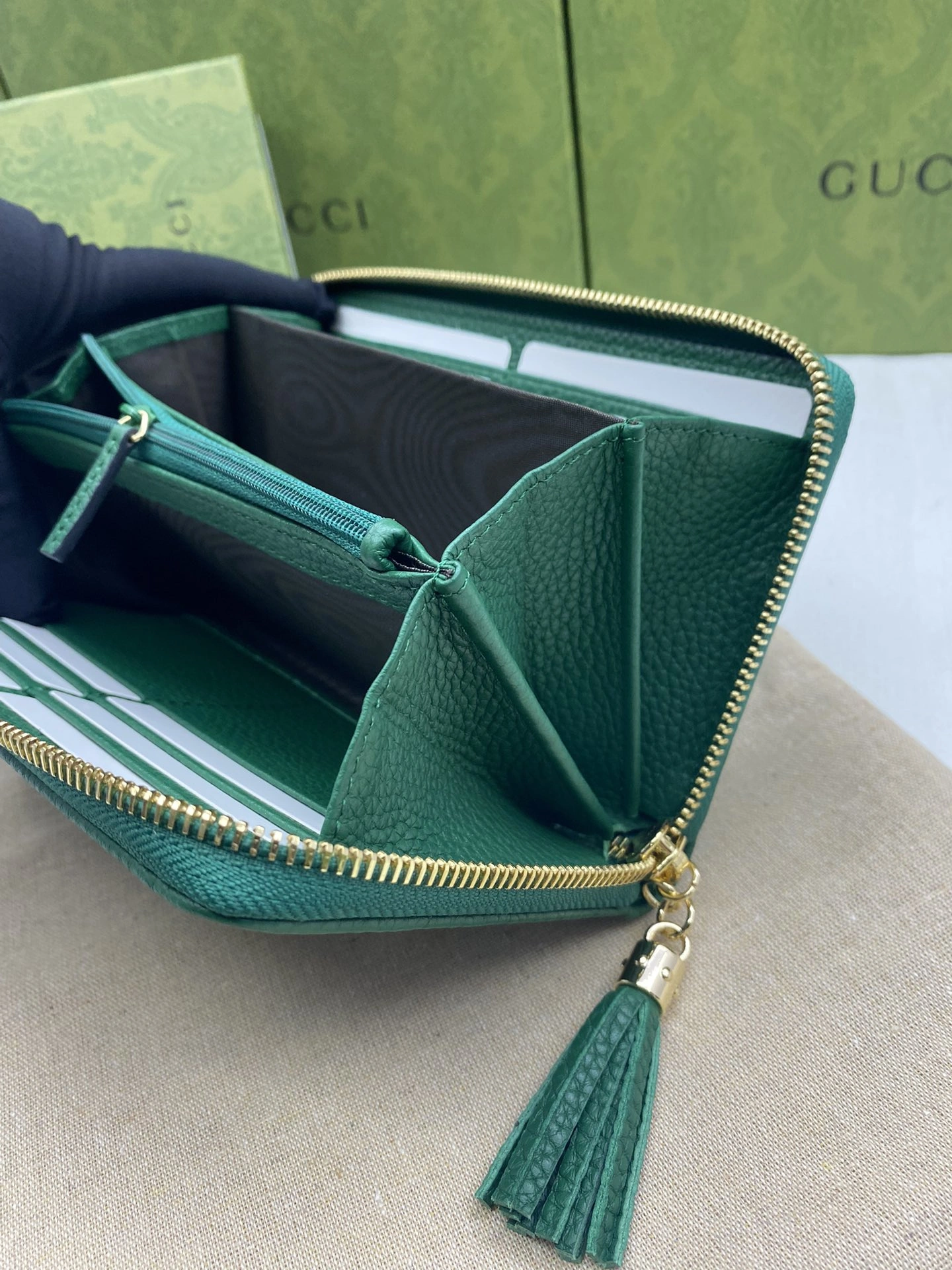 Gucci Wallets Purse EasyMatch 56874