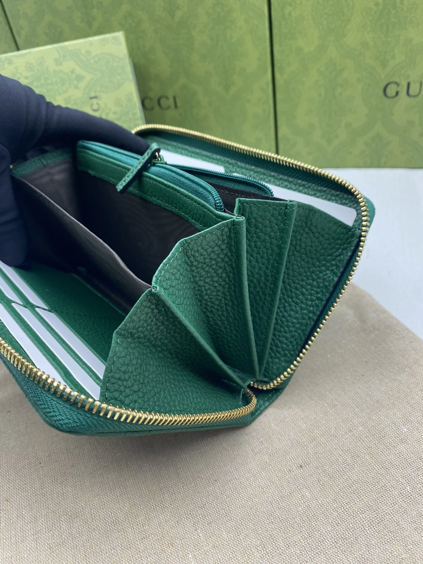 Gucci Wallets Purse EasyMatch 56874