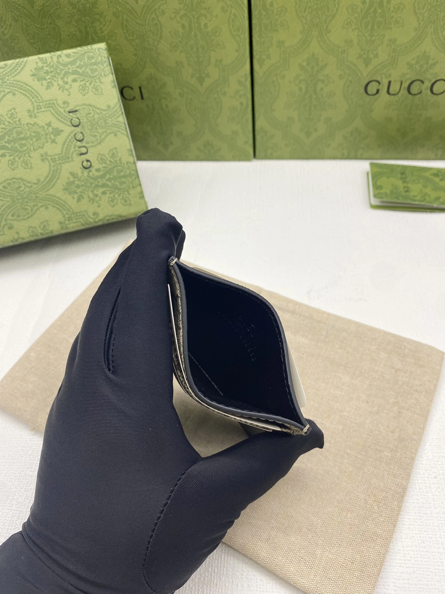 Gucci Wallets Purse FlexibleFit 56864