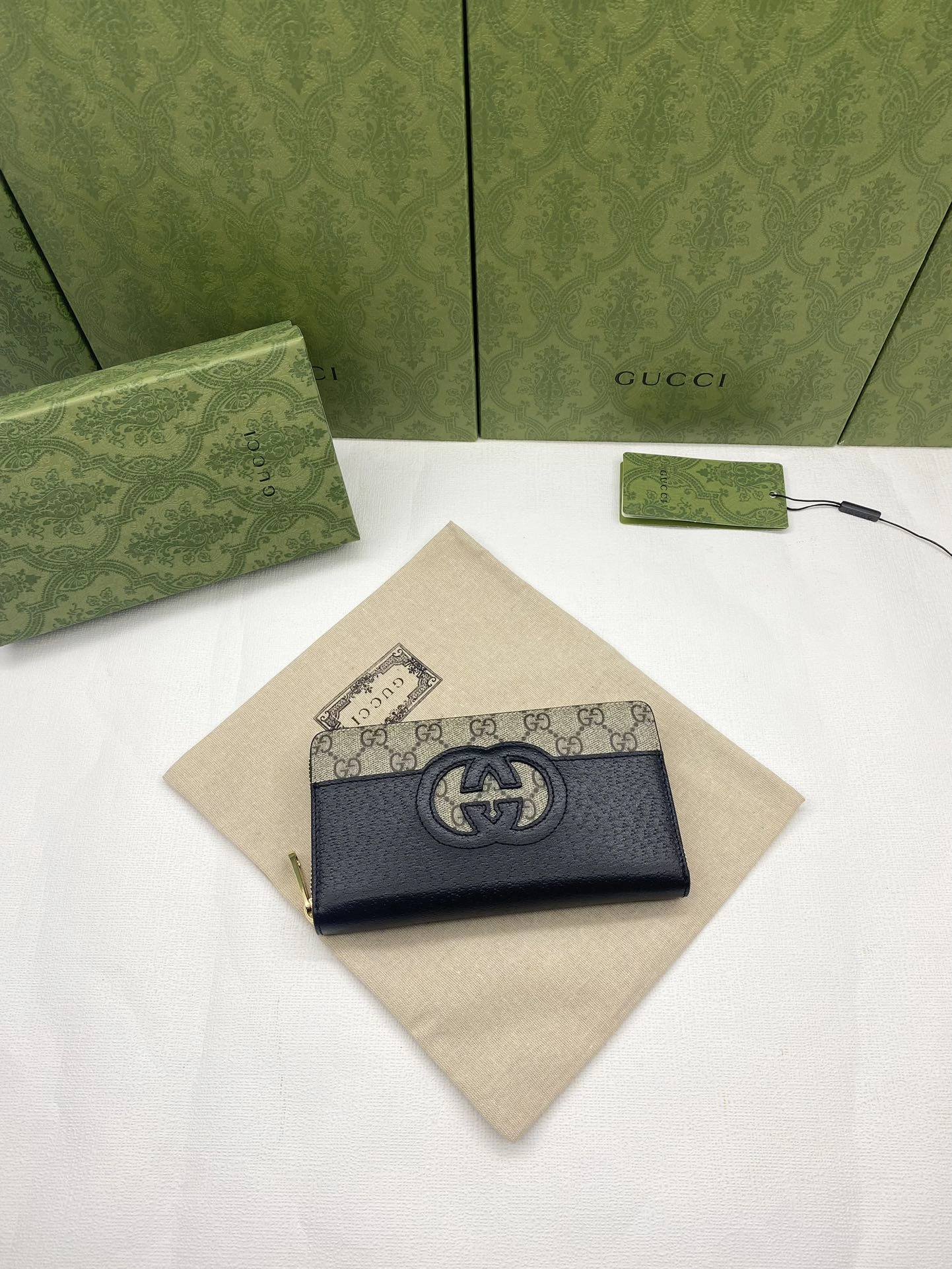 Gucci Wallets Purse Stylish 56862