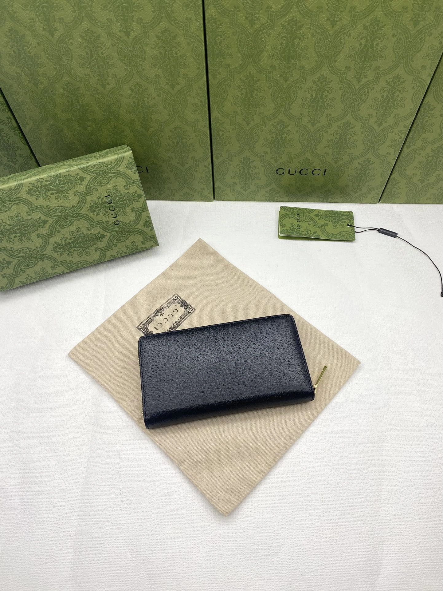 Gucci Wallets Purse Stylish 56862