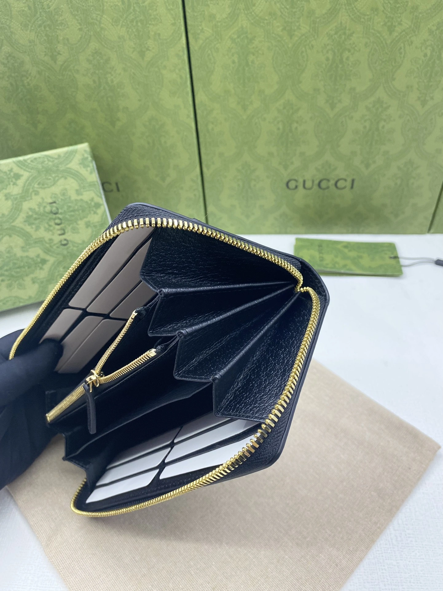 Gucci Wallets Purse Stylish 56862