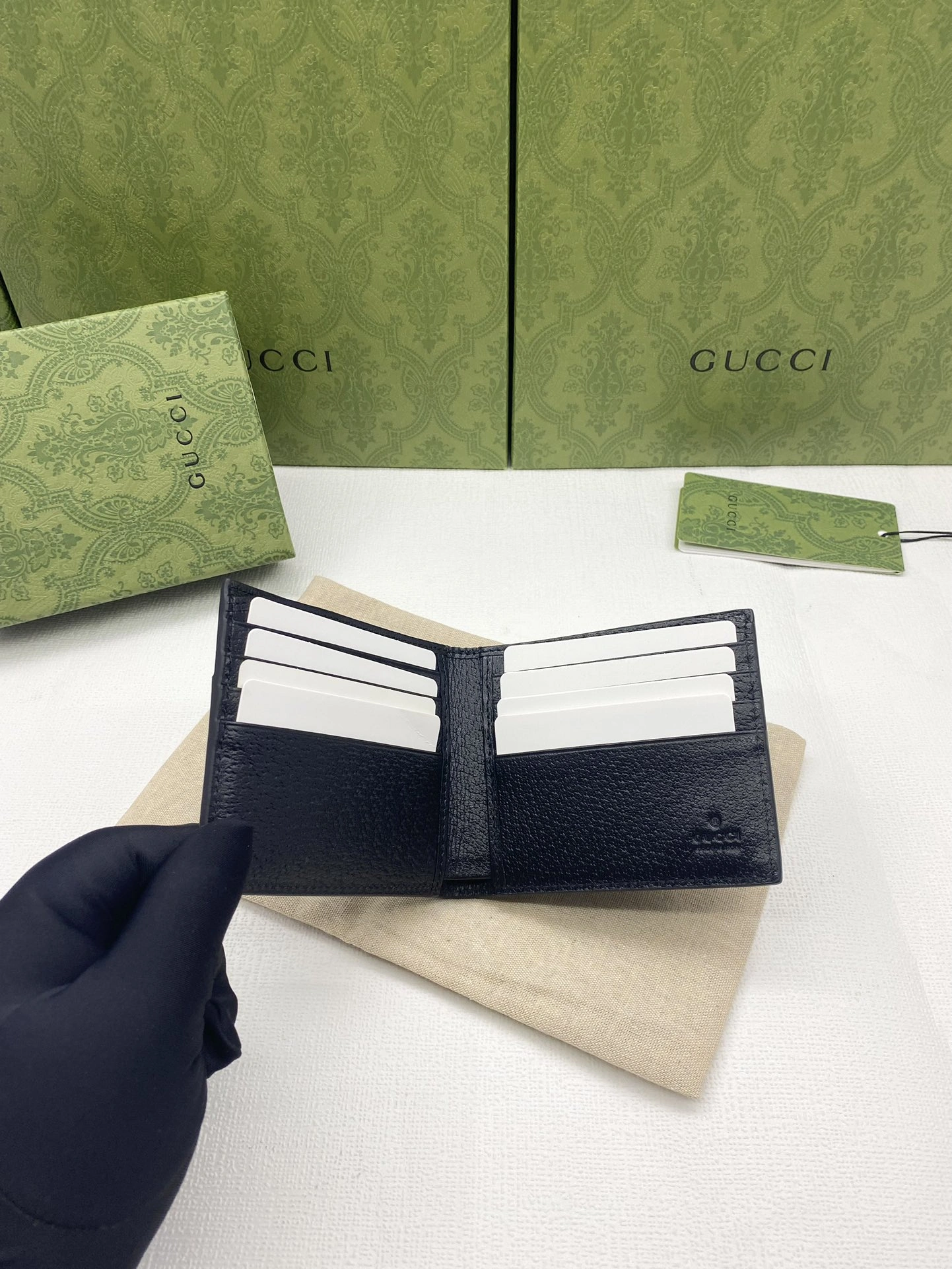 Gucci Wallets Purse UrbanChic 56849