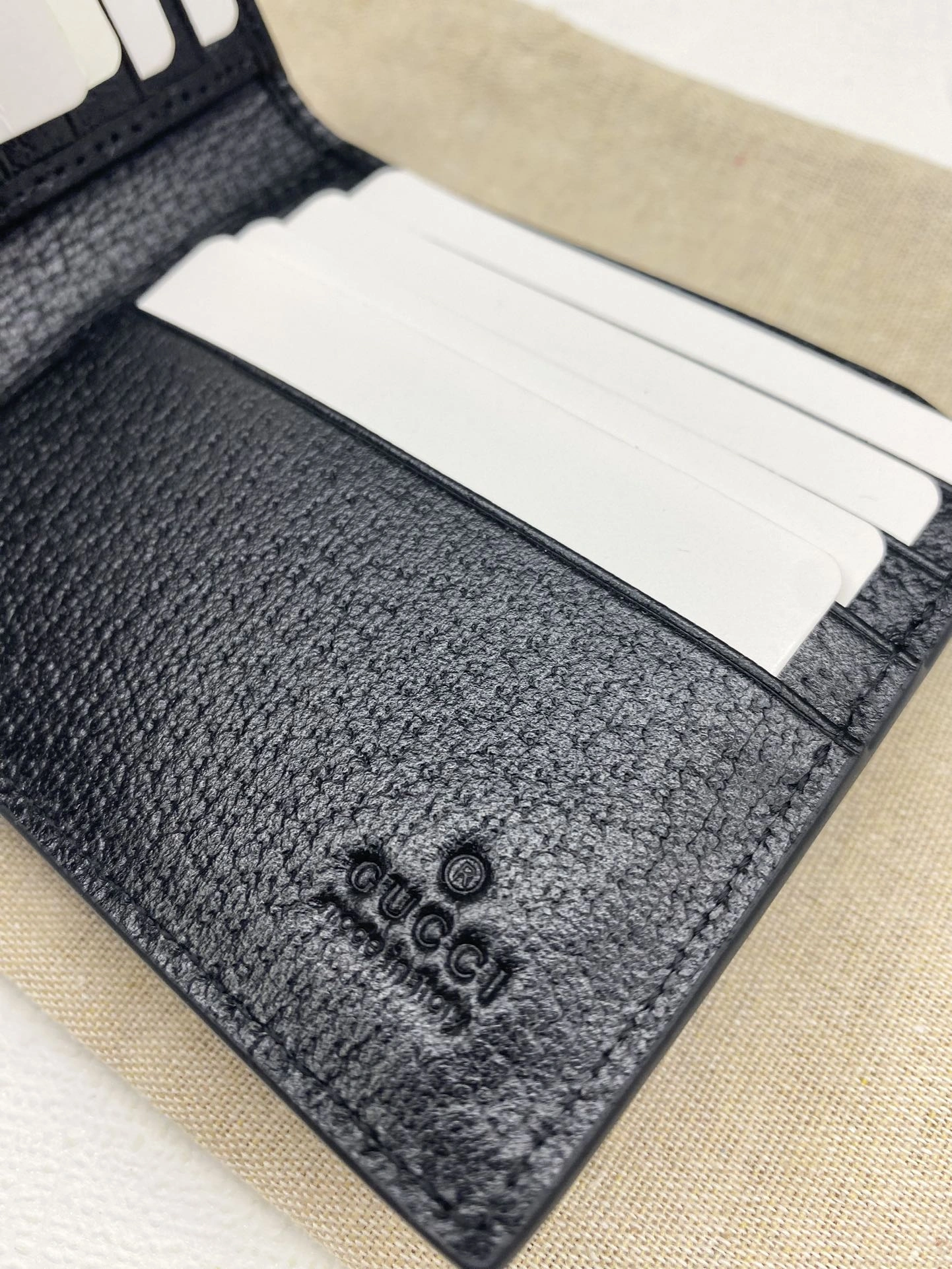 Gucci Wallets Purse UrbanChic 56849