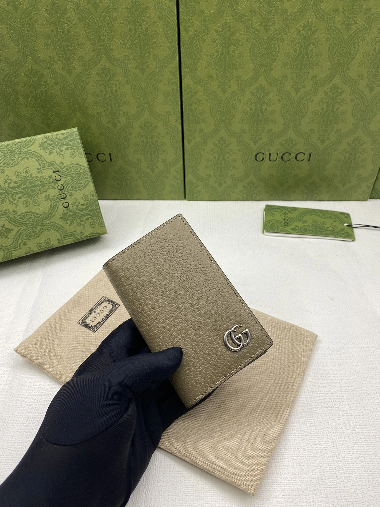 Gucci Wallets Purse Contemporary 56848