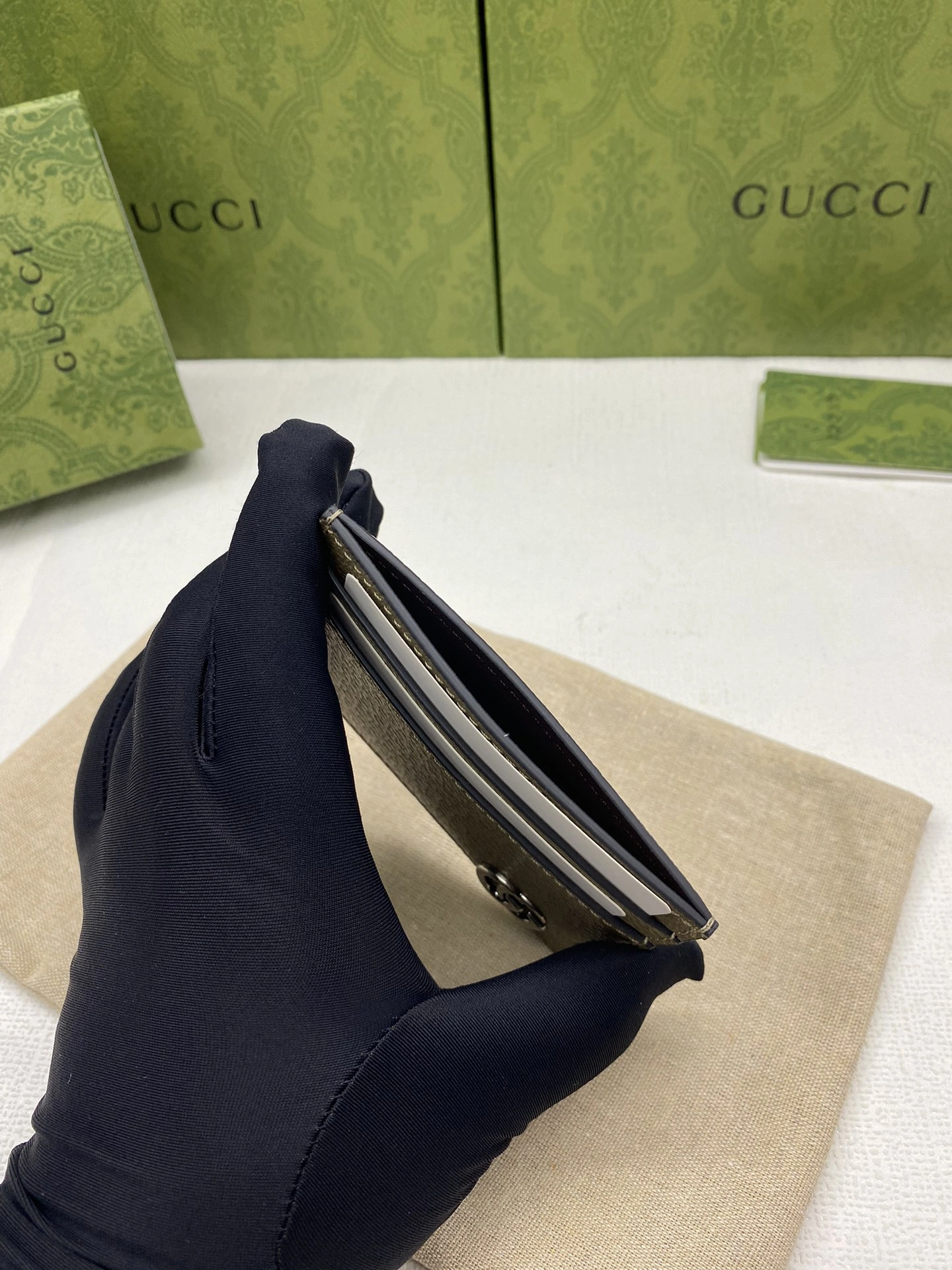 Gucci Wallets Purse Sophisticated 56866
